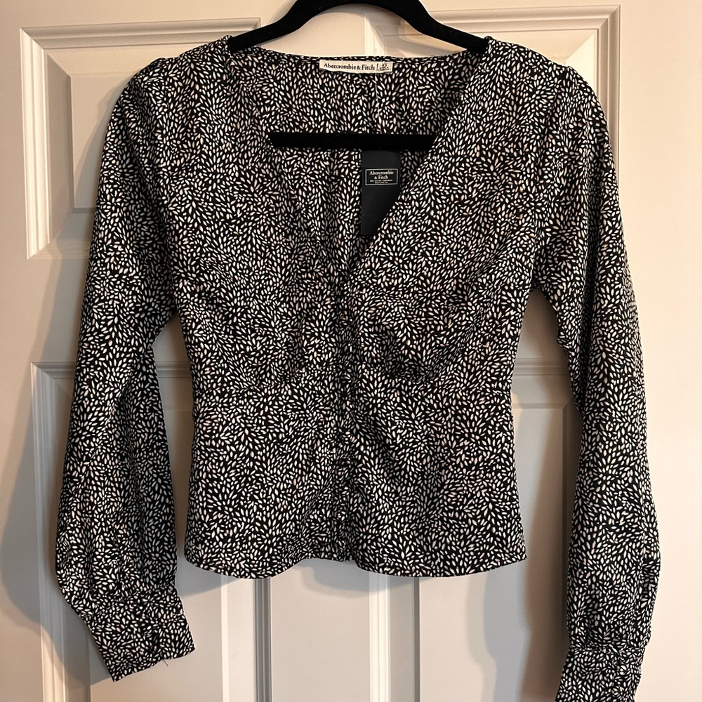 Long sleeve blouse